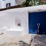 Olive Tree Semi-basement Apartment