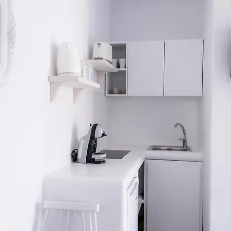 Olive Tree Semi-basement * Mykonos Town